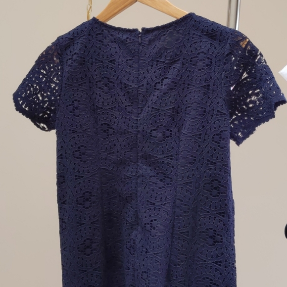 XSOLDX NWOT Ann Taylor Lace Shift Dress 0P Navy Blue $129 - Picture 8 of 11